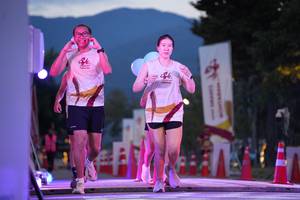 BIB: 
                            <button type="button" onclick="openModal(27897992)" class="btn btn-primary btn-sm float-right btn-popup" data-toggle="modal" data-target=".modal-high-quality">
                        <i class="fas fa-shopping-cart"></i> Add to Cart
                    </button>
                                            <button type="button" onclick="isThisMe(27897992, true)" class="btn btn-success btn-sm float-right btn-popup btn-isme hidden" data-toggle="tooltip" data-placement="bottom" title="นี่คือรูปของคุณใช่ไหม คลิกที่นี่เพื่อเอาเข้าอัลบั้ม">
                        <i class="fas fa-plus"></i> Add to album
                    </button>
                    <button type="button" onclick="isThisMe(27897992, false)" class="btn btn-warning btn-sm float-right btn-popup btn-isnotme hidden">
                        <i class="fas fa-ban"></i> Remove from album
                    </button>